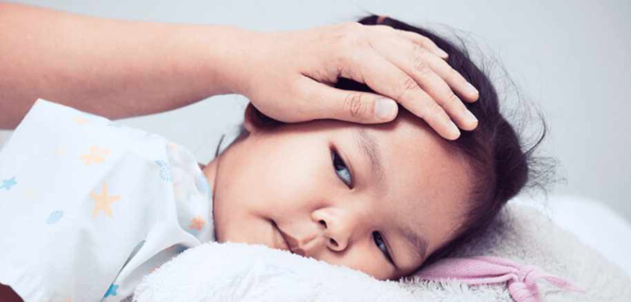 Bayi Tumbuh Gigi dapat Menyebabkan Demam